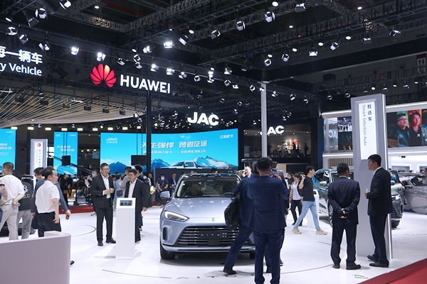 一邊制裁一邊采購?6月動力電池出口有企業同比增長超百倍