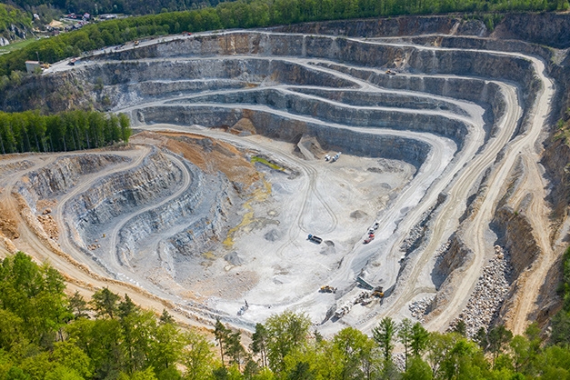 【正極材料周報(bào)】上市公司擬超14億開(kāi)發(fā)尼日利亞鋰礦!年產(chǎn)6萬(wàn)噸鈉電池正極材料項(xiàng)目簽約山東濟(jì)寧