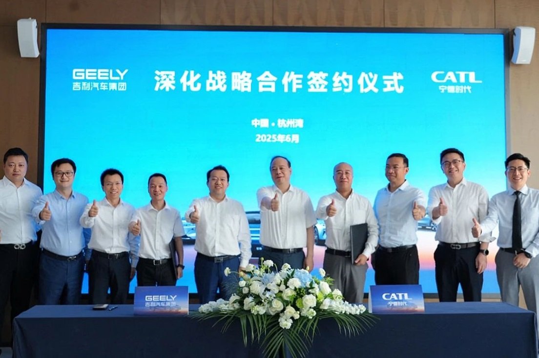 深化動(dòng)力電池合作!寧德時(shí)代與吉利汽車再簽戰(zhàn)略合作協(xié)議