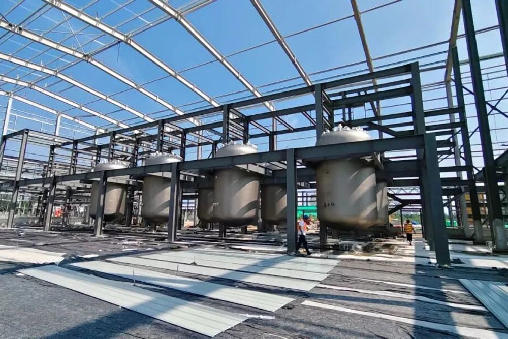 18億元！江蘇邳州年產(chǎn)20萬噸電解液項目即將進入生產(chǎn)籌備階段