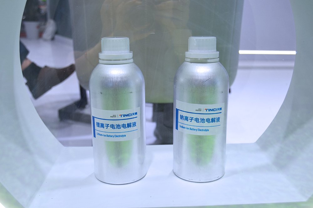 400億元！近160萬噸！天賜材料獲兩大電池頭部企業電解液大單