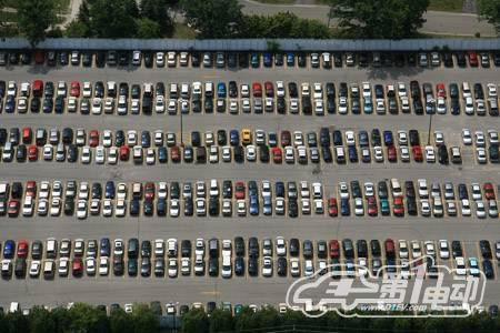 紐約欲建設10000個電動汽車充電停車位