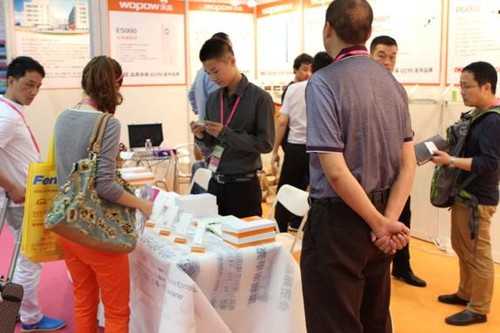 沃品移動電源PW001深圳禮品展大受追捧