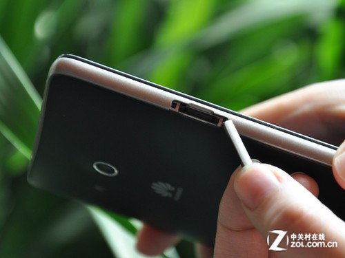 6.1英寸最大屏手機 四核華為Mate首測 