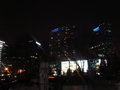 6.1英寸最大屏手機 四核華為Mate首測 