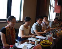 與會嘉賓紛紛就鋰電池行業(yè)熱點(diǎn)問題展開爭論