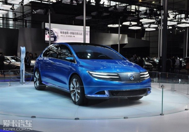 奔馳新能源 奔馳新能源