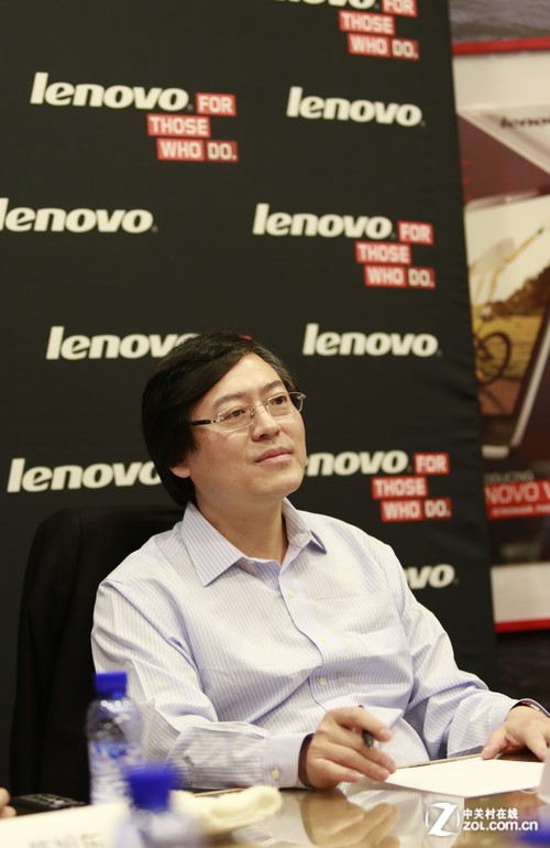 楊元慶：收MOTO后聯想可以和三星蘋果抗衡