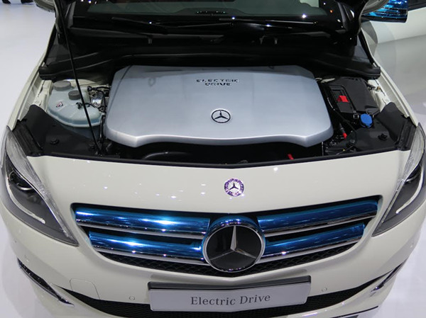 與特斯拉合作 奔馳B級電動汽車登陸日內瓦車展