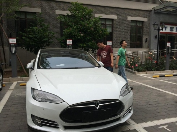 特斯拉中國總部長什么樣？總部都在干什么？