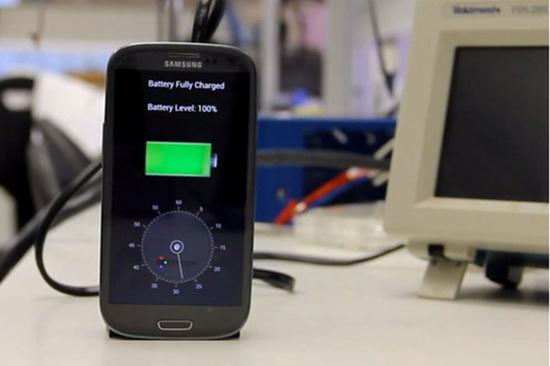 未來電池這樣：幾秒鐘充滿電 待機(jī)長達(dá)數(shù)月