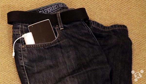 移動電源 移動電源