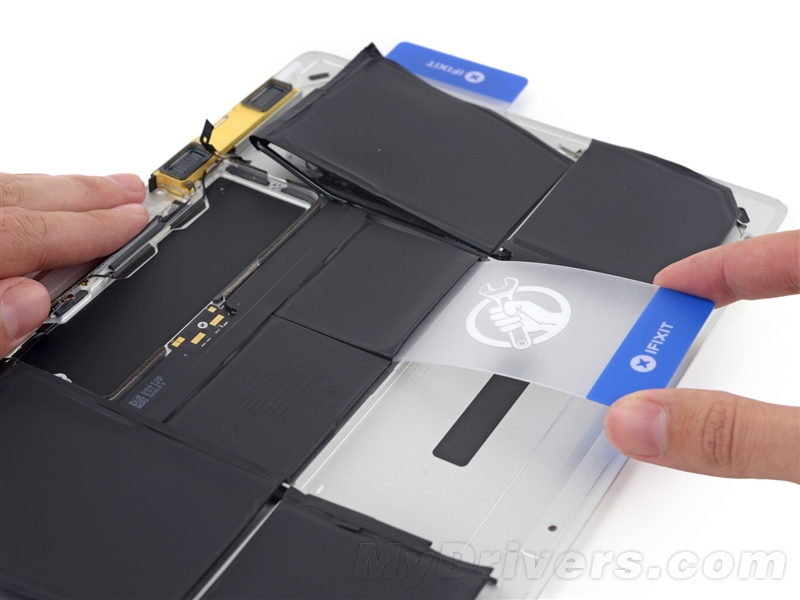 新MacBook完全拆解:蘋果太強大了 新MacBook完全拆解:蘋果太強大了