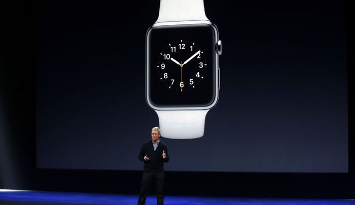 解密Apple Watch背后6位蘋果高管  庫克：對銷售數(shù)據(jù)很滿意