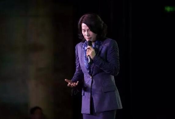 有聊｜董明珠說格力手機開賣了 為啥找不到？ 