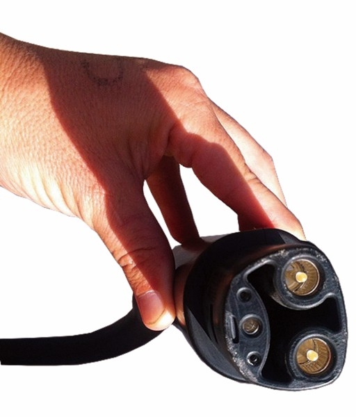 電動(dòng)車快充接口三大標(biāo)準(zhǔn)廝殺 日系CHAdeMO獨(dú)占鰲頭 電動(dòng)車快充接口三大標(biāo)準(zhǔn)廝殺 日系CHAdeMO獨(dú)占鰲頭