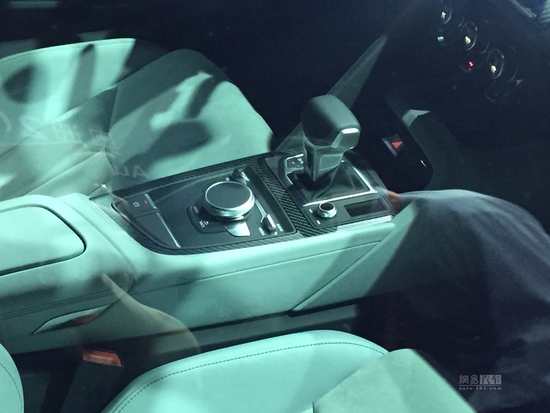 全球首發 奧迪R8 e-tron自動駕駛版發布