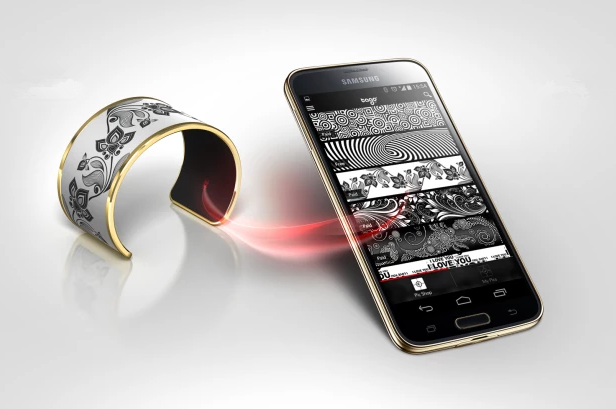 不用充電的智能手環 真的只是個擺設? 不用充電的智能手環 真的只是個擺設?