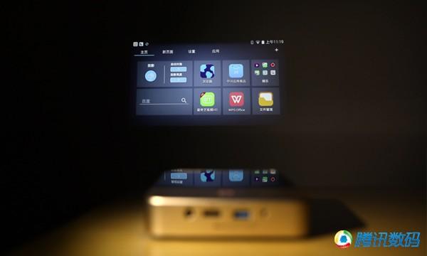 中興Spro2:能當充電寶和電視盒的投影儀