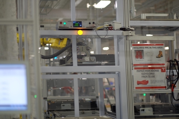 親歷特斯拉Gigafactory超級工廠開幕