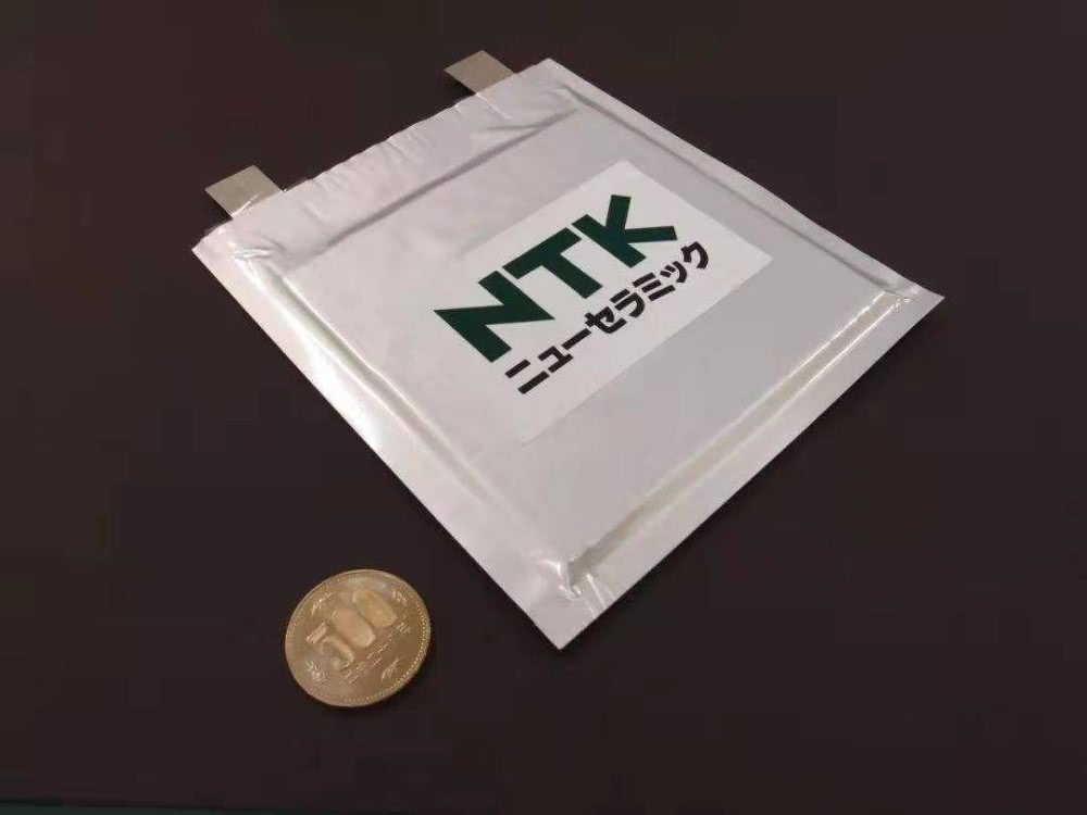 固態電池“中場戰事”：豐田向左，大眾向右？