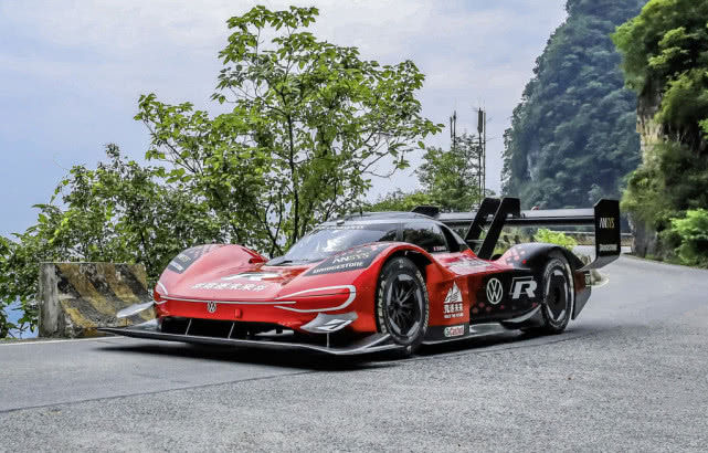 電動跑車 騰訊汽車原文配圖