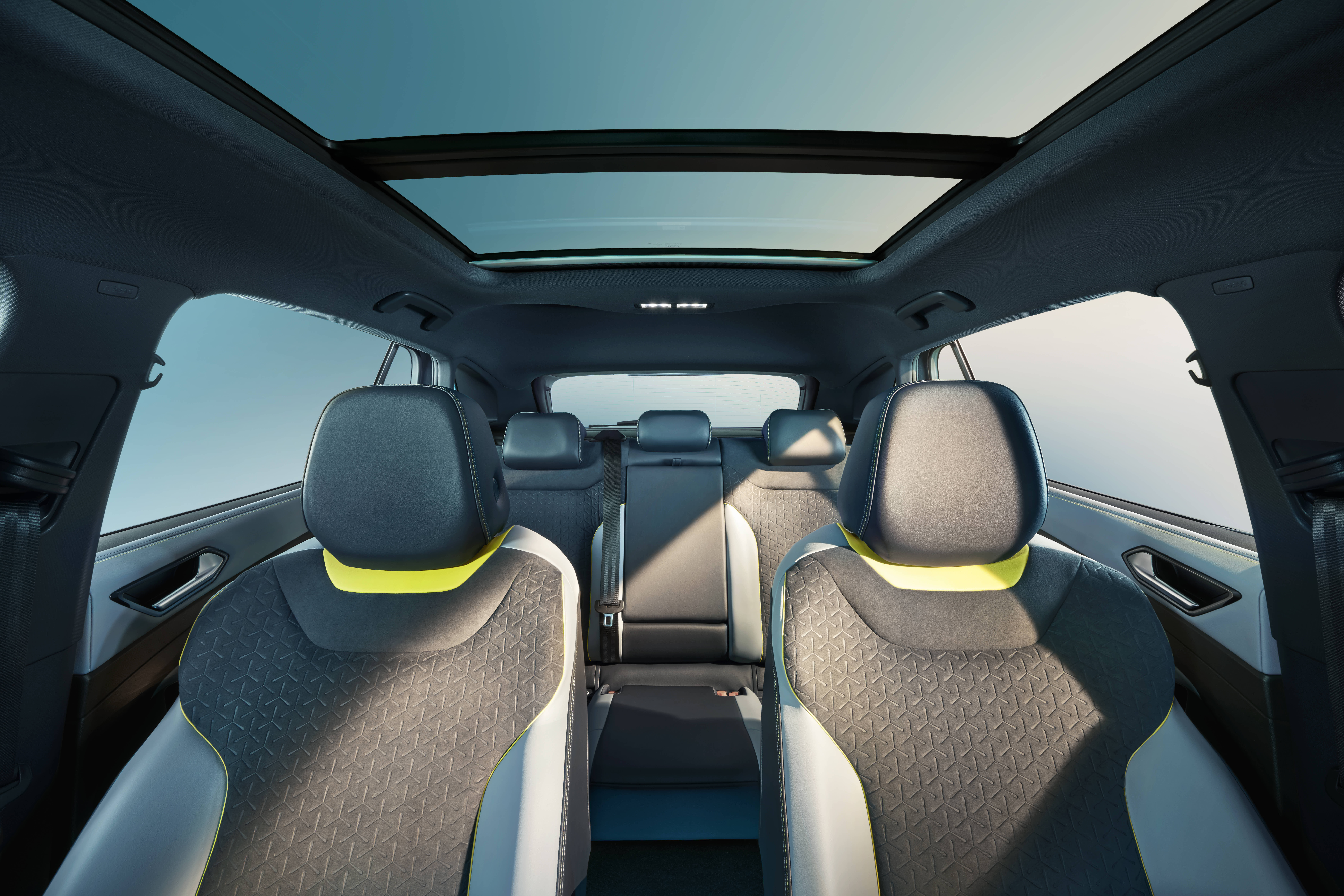 上汽大眾首款MEB中型純電SUV ID.4 X預(yù)售  劉亦菲代言