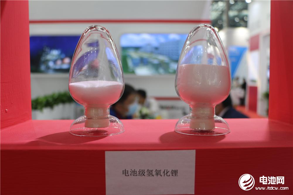 7月碳酸鋰價格稍有上浮 短期持續高位整理