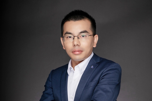 伊維經(jīng)濟(jì)研究院吳輝：祝電池新能源產(chǎn)業(yè)鏈企業(yè)都能基業(yè)長青