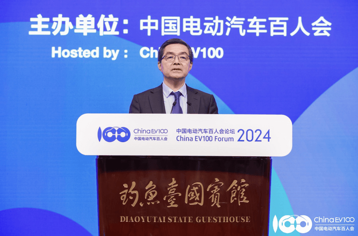 歐陽明高：汽車強(qiáng)國靠“四化” 回應(yīng)關(guān)于新能源汽車的種種質(zhì)疑