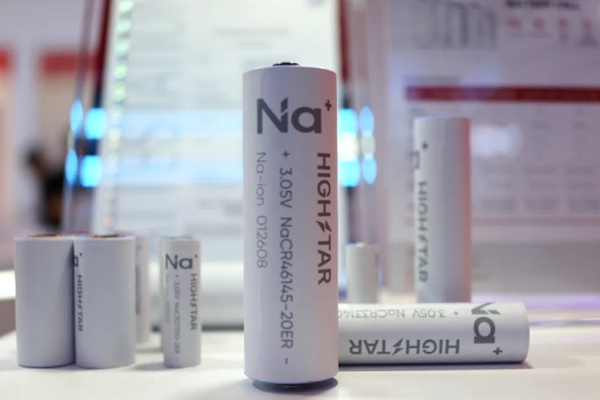 1.5GWh!一上市公司獲鈉電池訂單!在建鈉/鋰電池共線產能10GWh