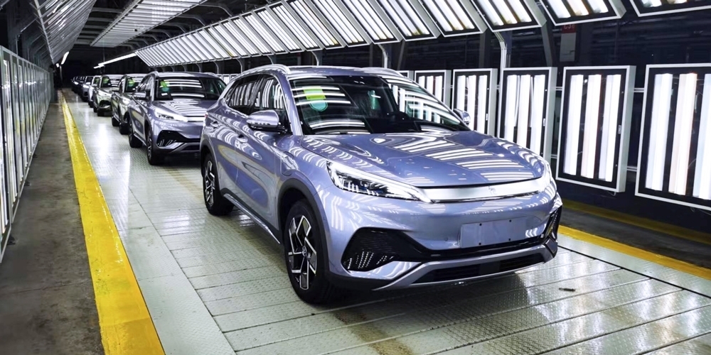 這一目標(biāo)提前11年實現(xiàn)！數(shù)說新能源汽車這10年