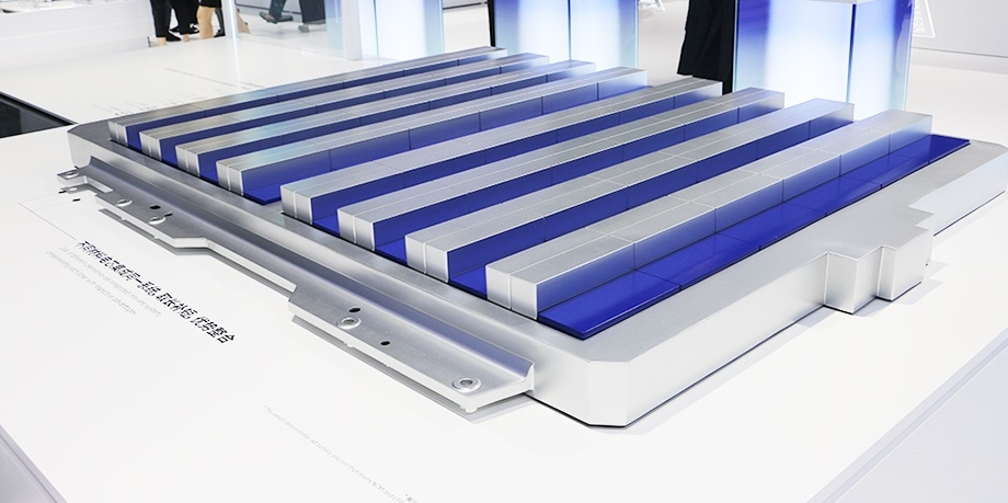 動力電池供應商名單公布！特斯拉/大眾/寶馬/奔馳等紛紛響應