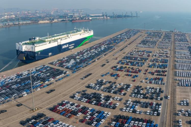 習主席新年賀詞再次提及新能源汽車，傳遞什么信息？