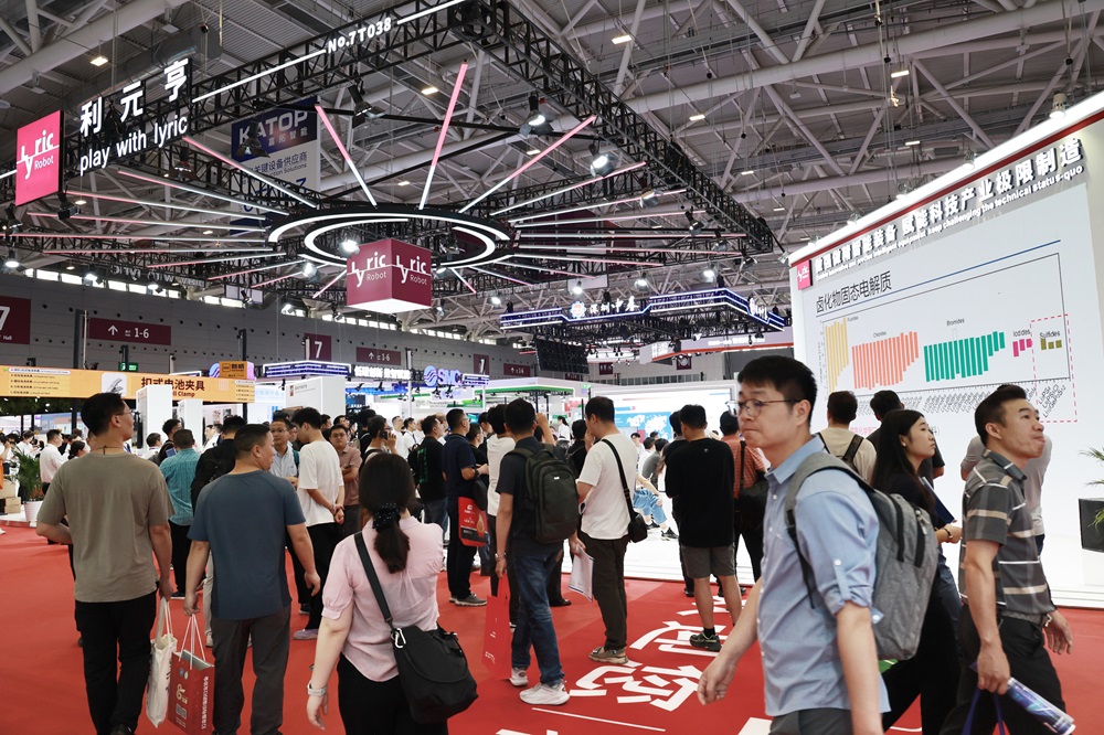 智驅未來 賦能全球丨利元亨閃耀深圳CIBF2025！