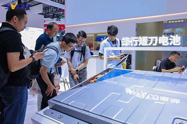 蜂巢能源短刀電池產品