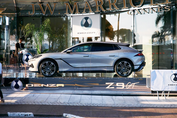 比亞迪旗下多款車型亮相戛納電影節(jié)，向世界展示中國智造！