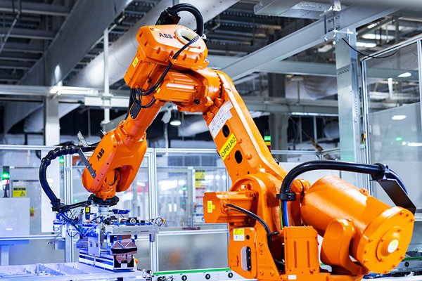 因動力電池生產(chǎn)問題!一車企召回部分國產(chǎn)純電動汽車