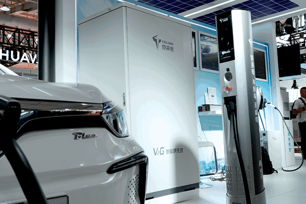 補能新突破 特來電高低壓一體化群充電系統亮相北京充換電展