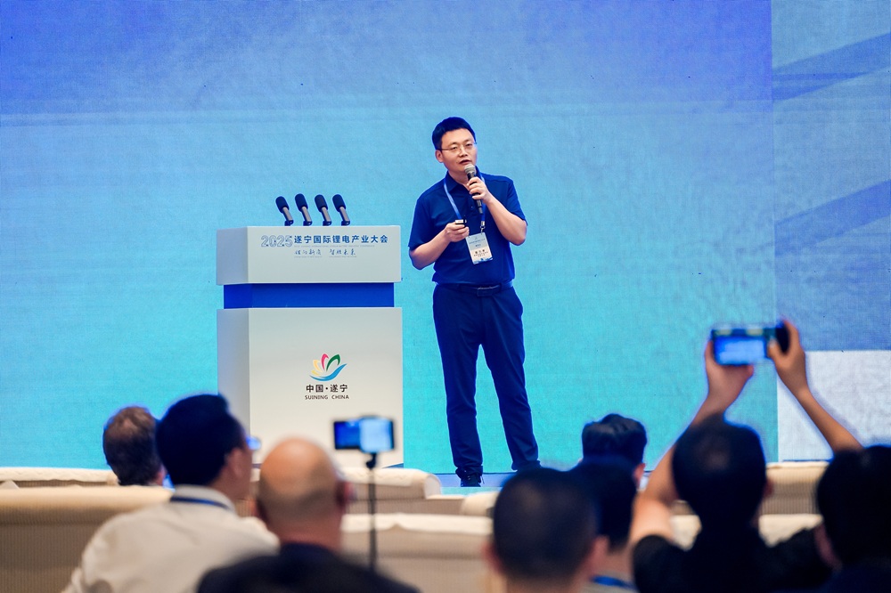 蜂巢能源科技股份有限公司前沿技術(shù)研發(fā)總經(jīng)理苗力孝 蜂巢能源科技股份有限公司前沿技術(shù)研發(fā)總經(jīng)理苗力孝