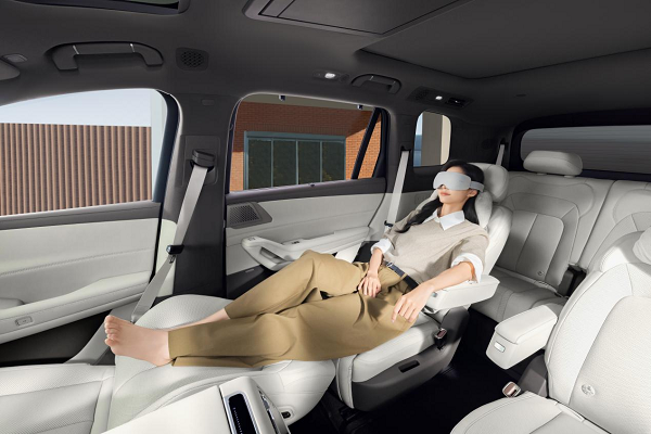 重塑大六座SUV市場新格局 騰勢N8L以31.98萬起正式開啟預售 重塑大六座SUV市場新格局 騰勢N8L以31.98萬起正式開啟預售