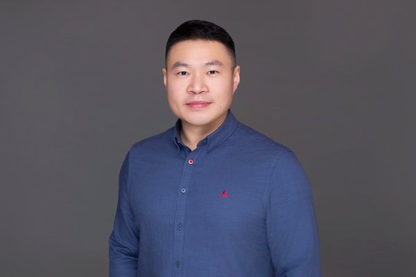 洪田股份朱開(kāi)星：掌舵?zhèn)鹘y(tǒng)裝備巨頭轉(zhuǎn)型 推動(dòng)高端銅箔裝備國(guó)產(chǎn)替代