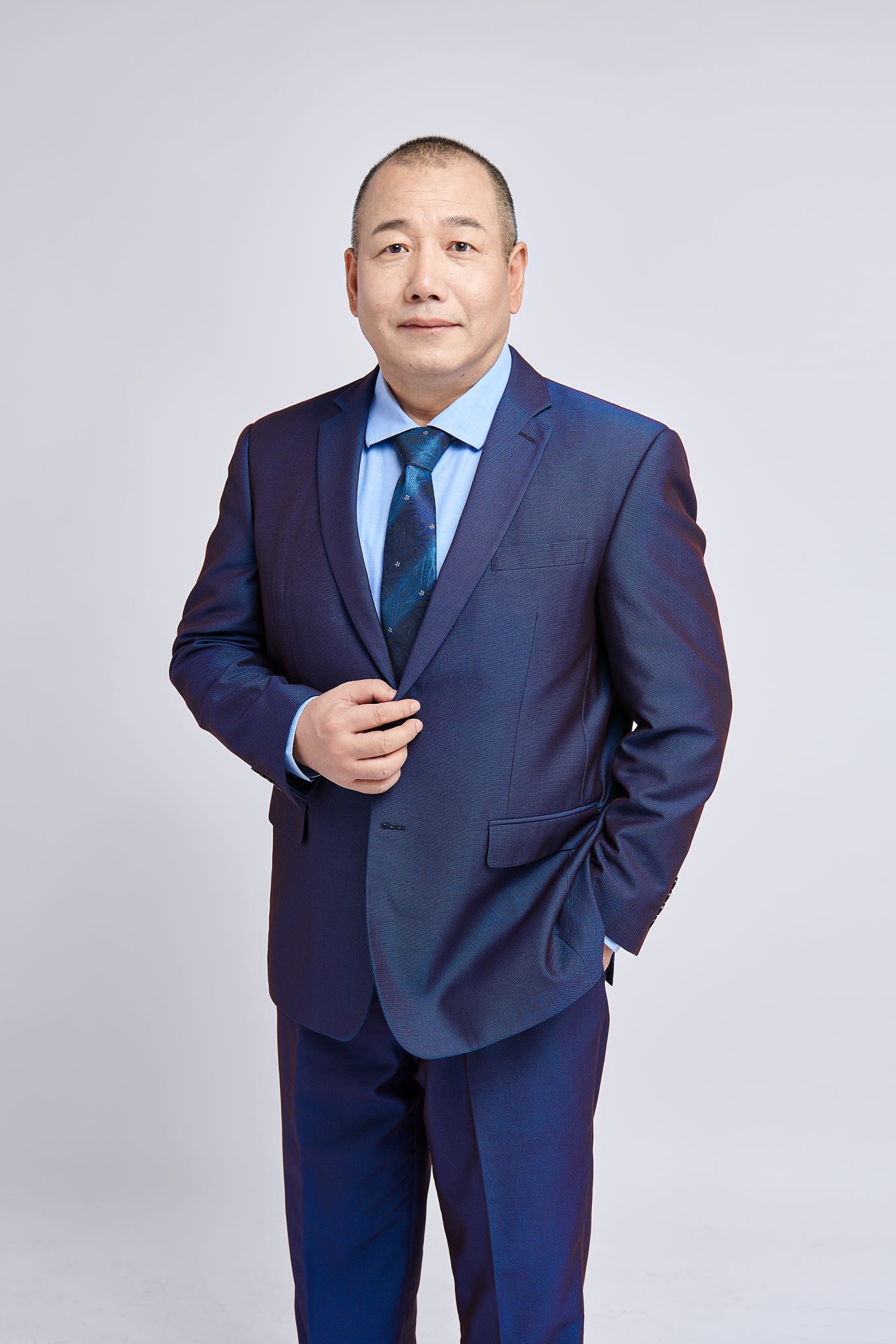 深圳市豪鵬科技股份有限公司董事長潘黨育