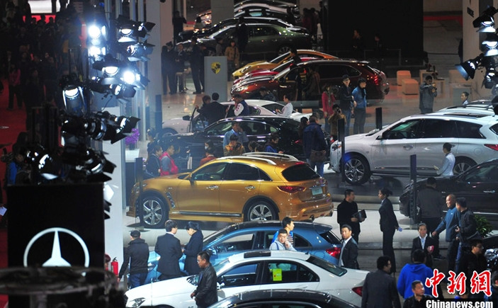 多地出臺(tái)政策推廣新能源車 成今年車市新增長點(diǎn) 