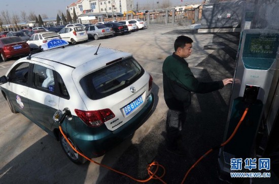 北京首個“P+R”（停車加換乘）充電場站投入運營