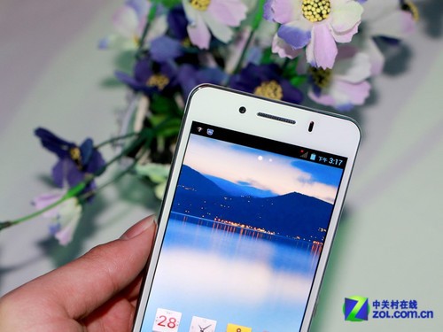 中國(guó)好美手機(jī) 八核北斗青蔥X1在京發(fā)布