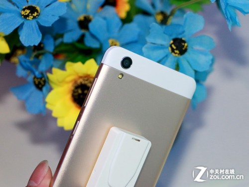 中國好美手機 八核北斗青蔥X1在京發布