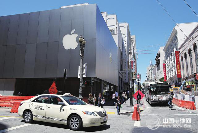 蘋果1月美國(guó)智能手機(jī)市場(chǎng)份額41.6% 高居榜首