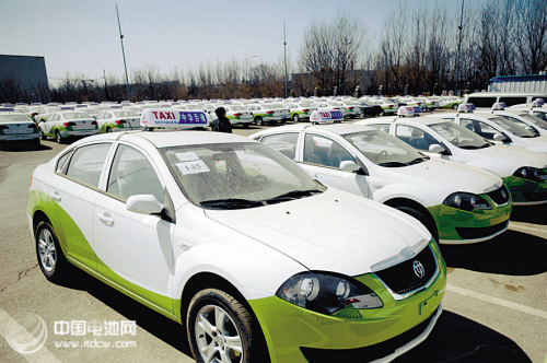 上海計劃到2015年推廣應用1.3萬輛新能源車