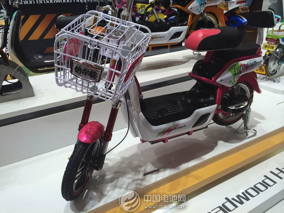 倍爾捷電動(dòng)車